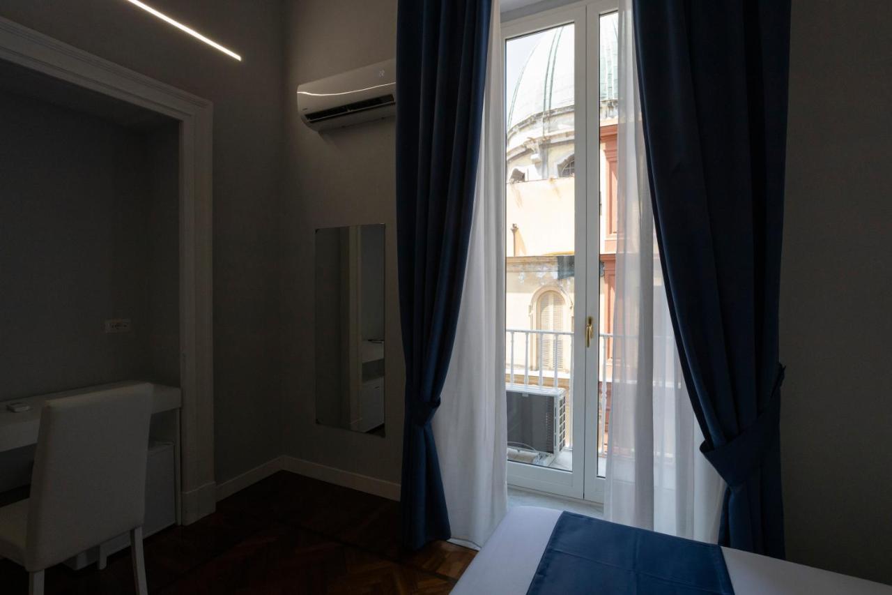 La Chambre Duomo Naples Exterior photo