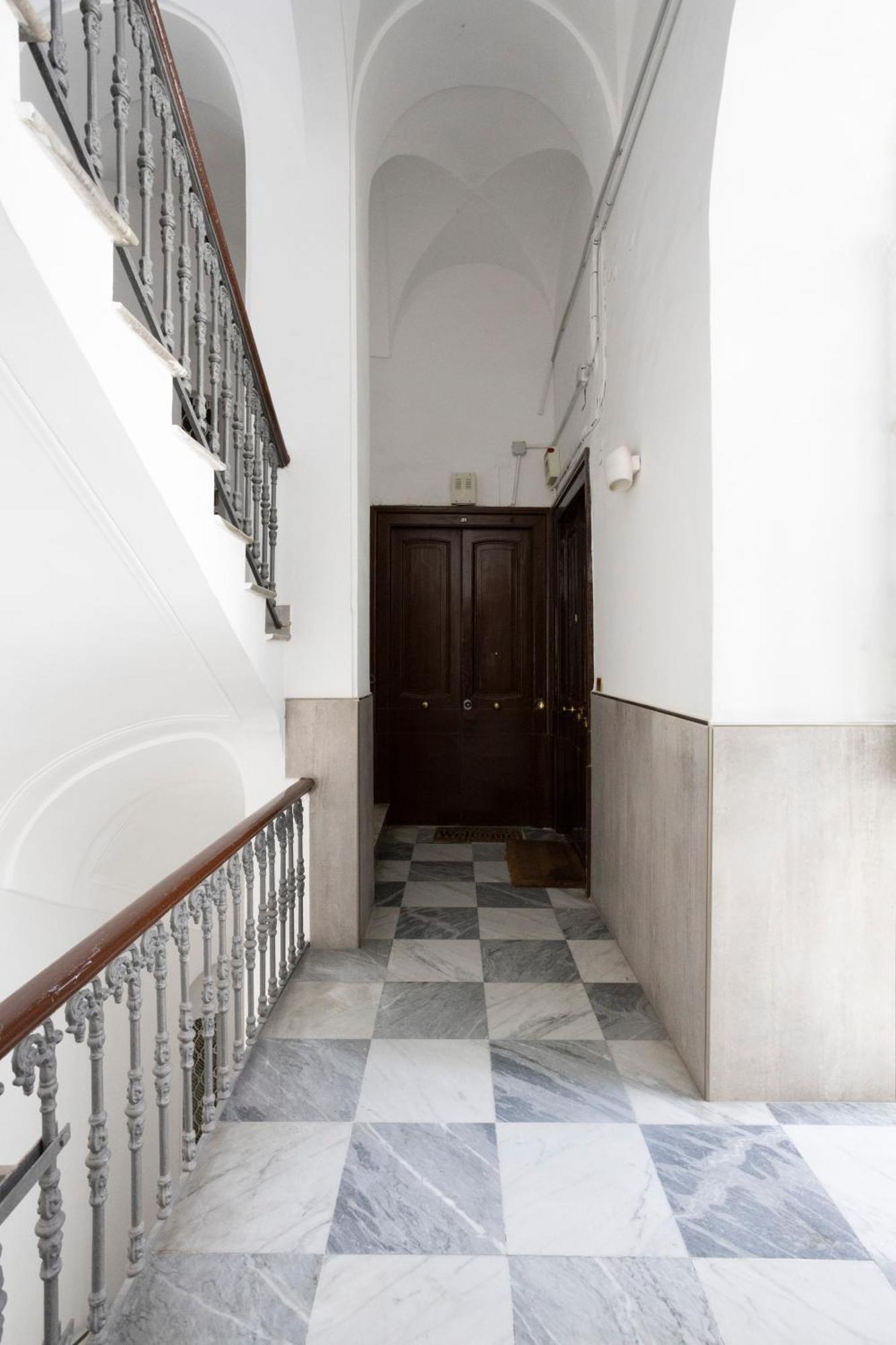La Chambre Duomo Naples Exterior photo