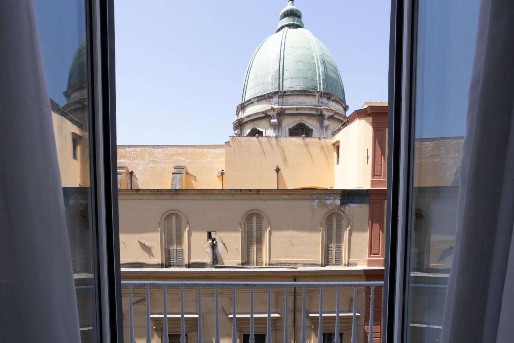 La Chambre Duomo Naples Exterior photo